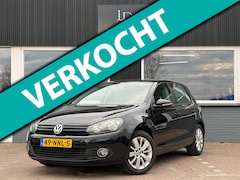 Volkswagen Golf - 1.2 TSI Tour II BlueMotion Airco / Scherm