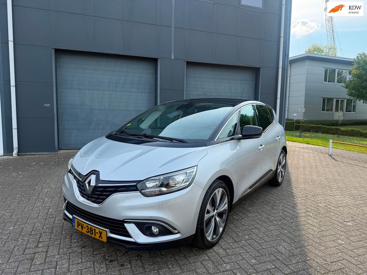 Renault Scénic - 1.6 dCi Intens 2017 - AutoWereld.nl