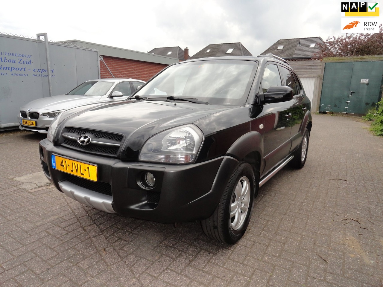 Hyundai Tucson - 2.0i Style Cross 2.0i Style Cross (KM 185981 NAP CLIMA) NIEUWSTAAT - AutoWereld.nl