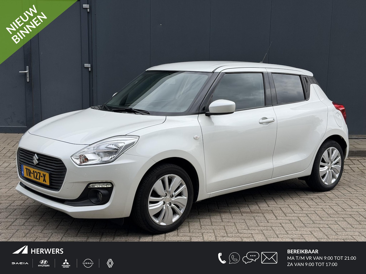 Suzuki Swift - 1.2 Select / Automaat / Trekhaak / Stoelverwarming / Apple&Android Carplay / Airco / Cruis - AutoWereld.nl
