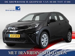 Toyota Aygo X - 1.0 VVT-i S-CVT Play | Stoelverwarming | Achteruitrijcamera | Apple CarPlay/ Android Auto
