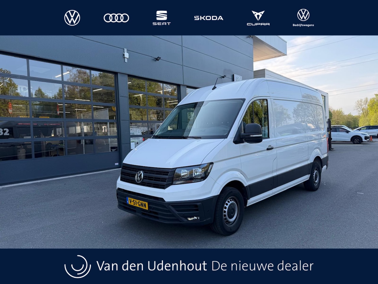 Volkswagen Crafter - L3H3 2.0 TDI 140pk 3.5T Highline - AutoWereld.nl