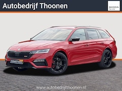Skoda Octavia Combi - 1.4 TSI RS iV PHEV Business Trekhaak | ACC | Dodehoek | Keyless | Camera