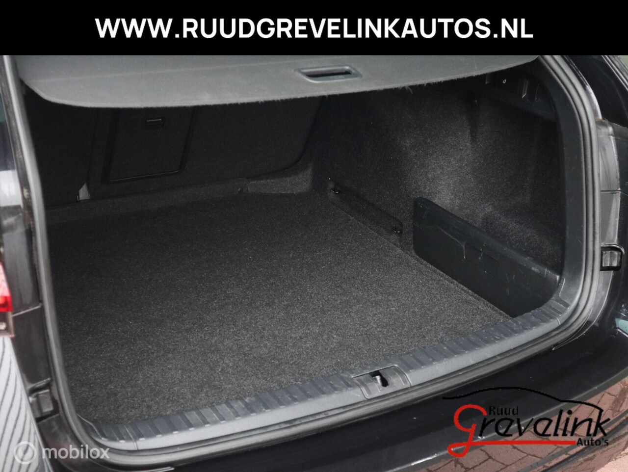 Skoda Octavia Combi - TSI 110 PK H6 Sport Zwarte Hemel 17"Velg Digi Cockpit Trekhaak - AutoWereld.nl