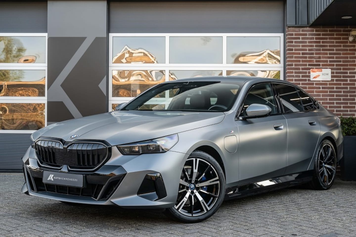 BMW 5-serie - 530e M Sport Pro | Harman/Kardon | Comfort Seats | Driving Ass. Pro | 20' Inch | - AutoWereld.nl