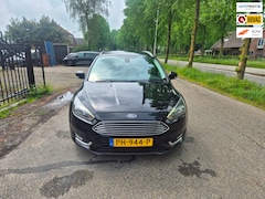 Ford Focus Wagon - 1.0 Titanium