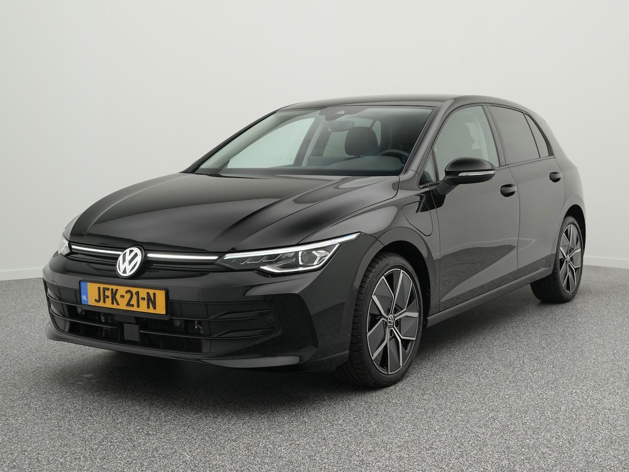 Volkswagen Golf - 1.5 eHybrid 204 PK Style Edition | LED Matrix IQ | Trekhaak | Navigatie | Elektr. bedienba - AutoWereld.nl