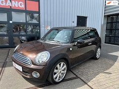 MINI Clubman - 1.6 Cooper Automaat|Pano|Stoelverwarming|Navi|Cruise Control|Leder