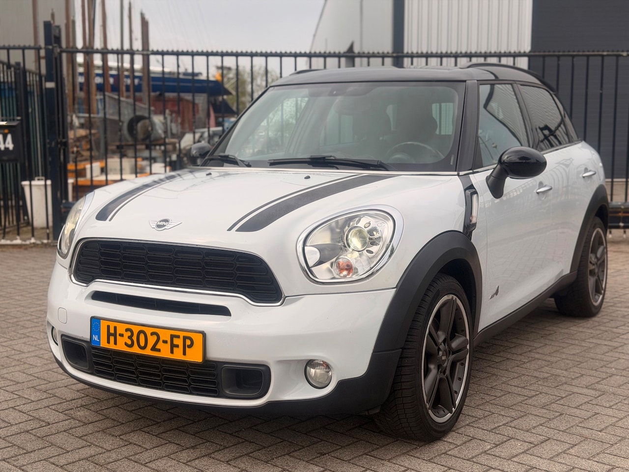 MINI Countryman - Mini 1.6 Cooper S ALL4 Chili Automaat Clima Navi Voll - AutoWereld.nl