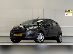 Ford Fiesta - 1.0i Style Distributieriem is vv Airco 2e Eigenaar Navi Mooi