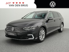 Volkswagen Passat Variant - GTE 1.4 TSI PHEV 218 PK Highline | LED | Panoramadak | Achteruitrijcamera | Side Assist |