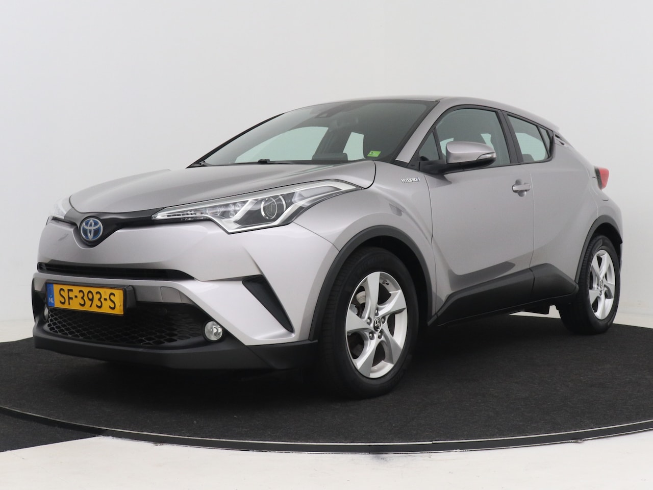 Toyota C-HR - 1.8 Hybrid Dynamic 1.8 Hybrid Dynamic - AutoWereld.nl