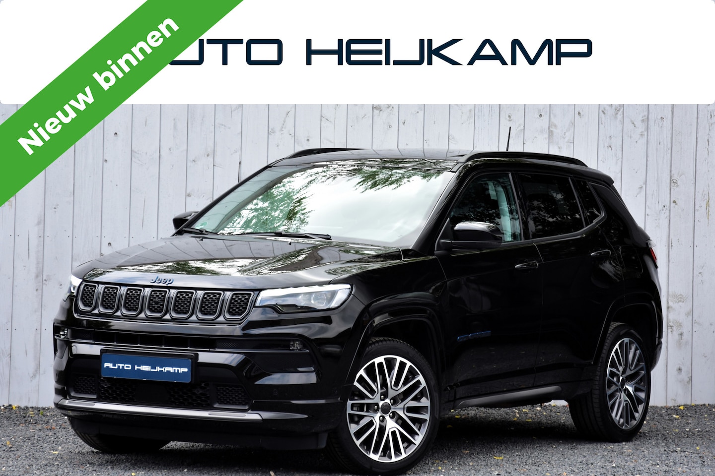 Jeep Compass - 4xe 240 Plug-in Hybrid Electric Summit | Panoramadak | Leer | Camera | - AutoWereld.nl