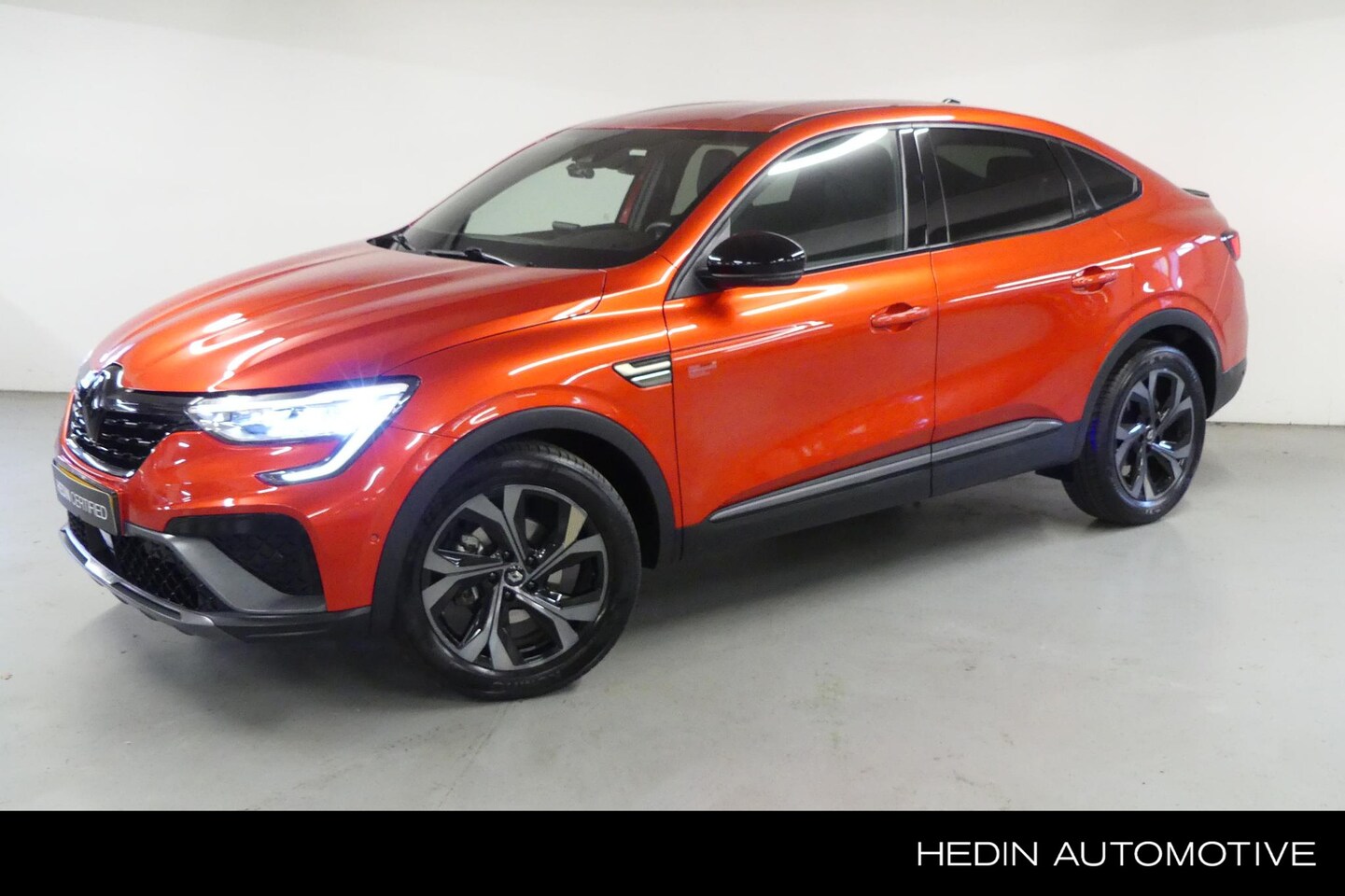 Renault Arkana - E-Tech Hybrid 145 E-Tech Engineered | Automaat | Easy Link Multimedia & Navigatie | LED Pu - AutoWereld.nl