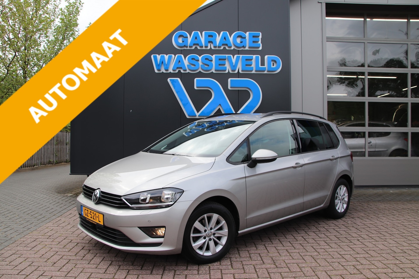 Volkswagen Golf Sportsvan - 1.2 TSI Highline DSG Trekhaak/ACC/Park.sens/Navi - AutoWereld.nl