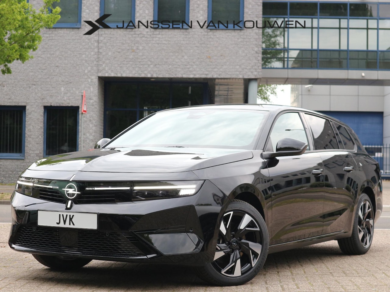 Opel Astra Sports Tourer - 1.2 Turbo Hybrid GS / Stuur & Stoelverwarming / LED / Keyless - AutoWereld.nl