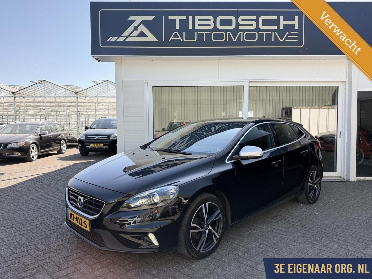 Volvo V40 - 2.0 D2 R-Design Xenon Trekhaak EURO 6 - AutoWereld.nl