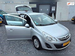 Opel Corsa - 1.2 EcoFlex Selection 5 deurs zeer netjes
