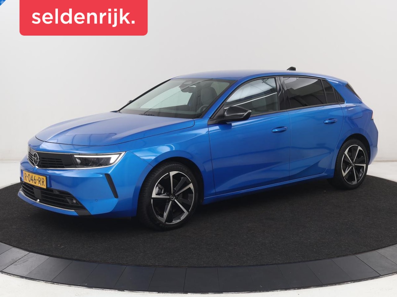 Opel Astra - 1.6 Hybrid Business Edition | SOH 96,1% | Stoelverwarming | Adaptive cruise | Carplay | Ca - AutoWereld.nl