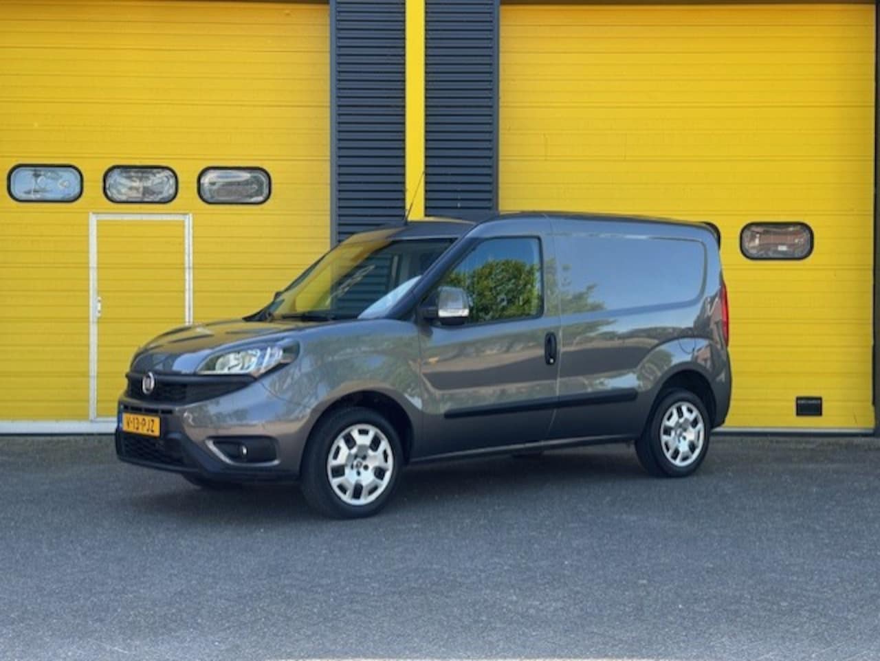 Fiat Doblò Cargo - 1.4 Airco Navi Camera BTW&BPM VRIJ - AutoWereld.nl