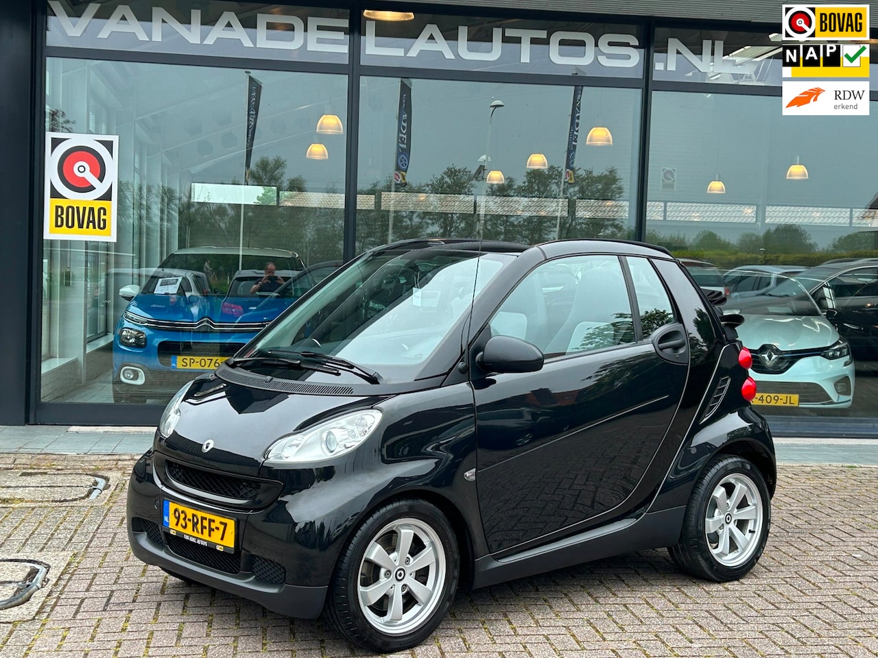 Smart Fortwo cabrio - 1.0 mhd Pure Aut. 37d-KM! 1e Eig! Airco NL-Auto Dealeronderhouden! - AutoWereld.nl