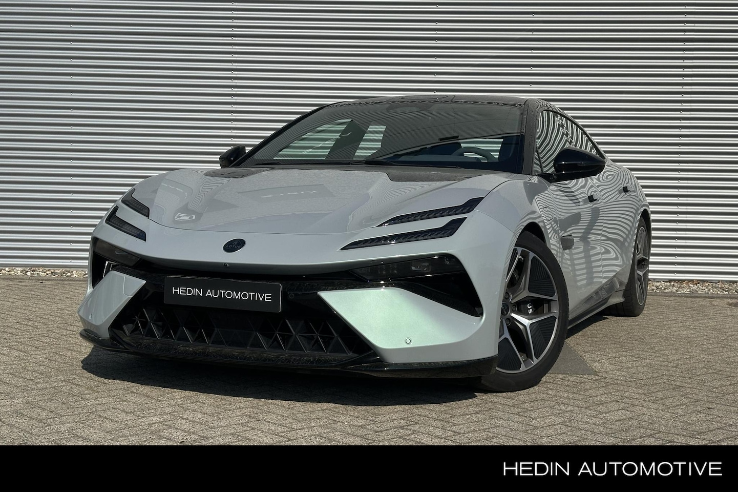 Lotus Emeya - Base 102 kWh | Elektrische Trekhaak | Alcantara - Carbon Stuurwiel | Zwarte badges | Intel - AutoWereld.nl