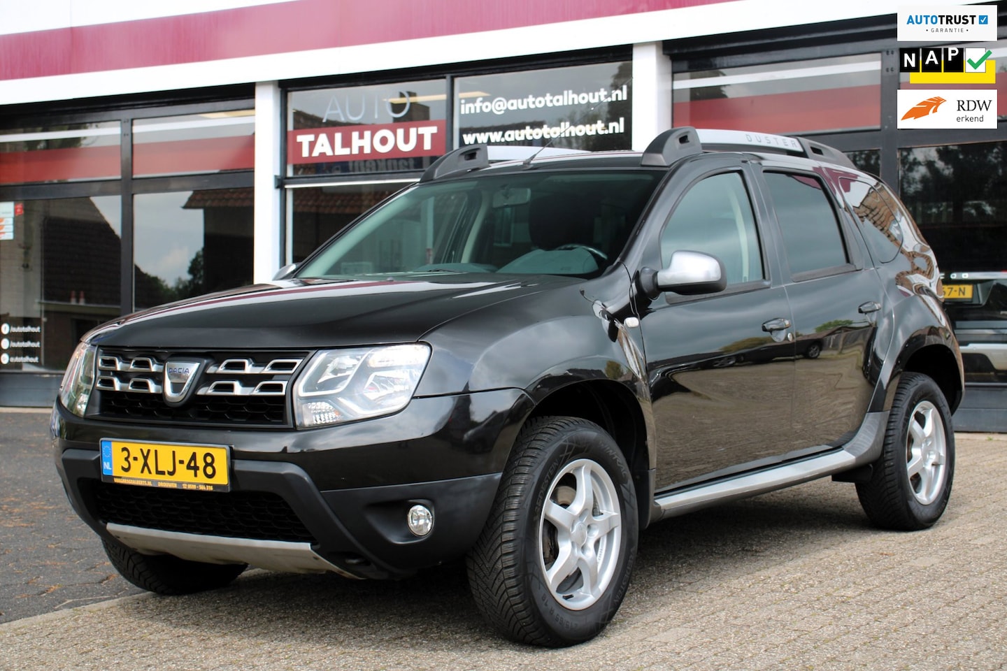 Dacia Duster - 1.2 TCe 4x2 Prestige | BLUETOOTH, NAVI, CRUISE CONTROL, PDC, 6 BAK - AutoWereld.nl