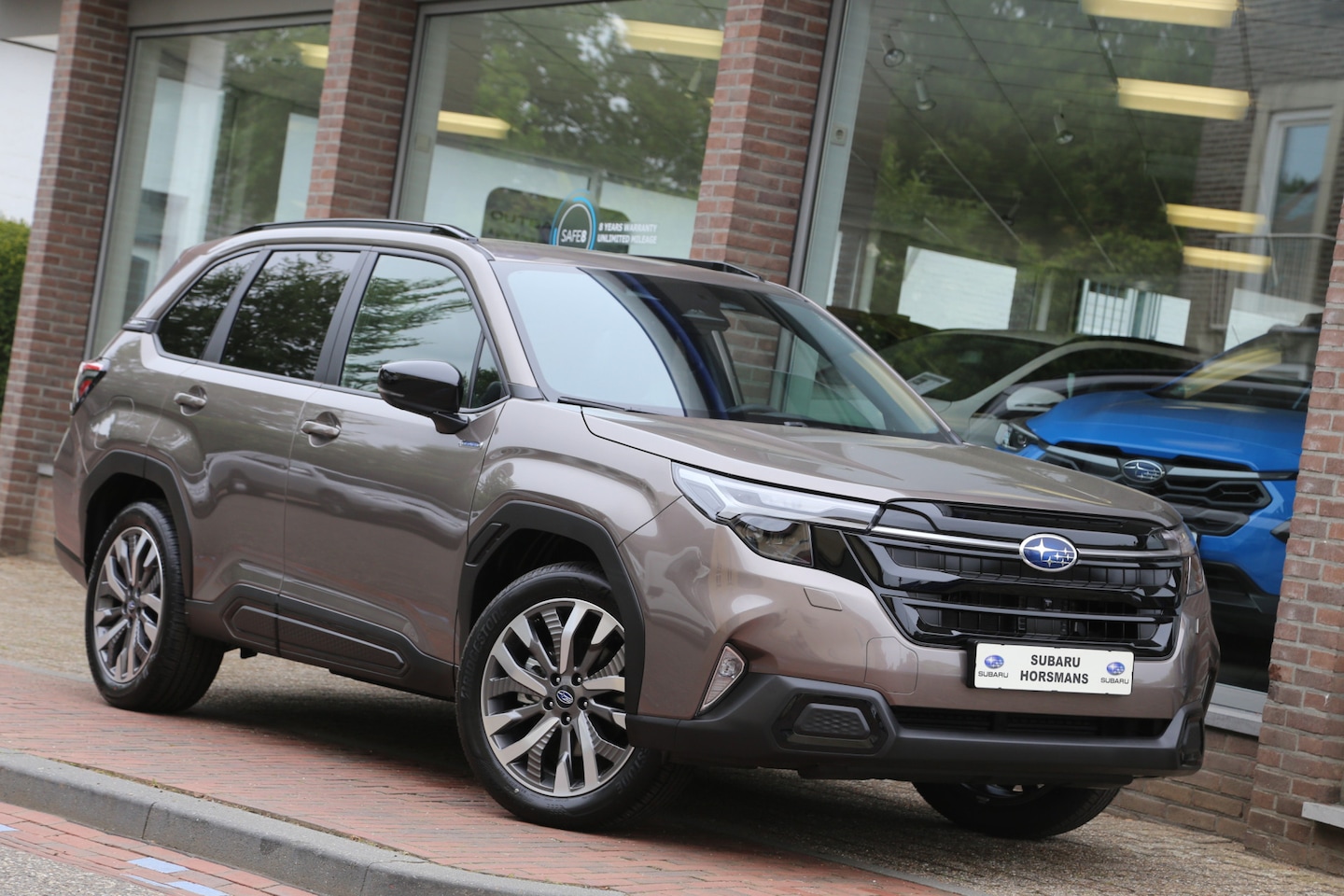Subaru Forester - 2.0i e-BOXER Premium Schuifdak Leer Camera LED ACC - AutoWereld.nl
