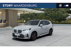 BMW X3 - 30e xDrive M Sport Automaat / Panoramadak / Trekhaak / Sportstoelen / Adaptieve LED / Park