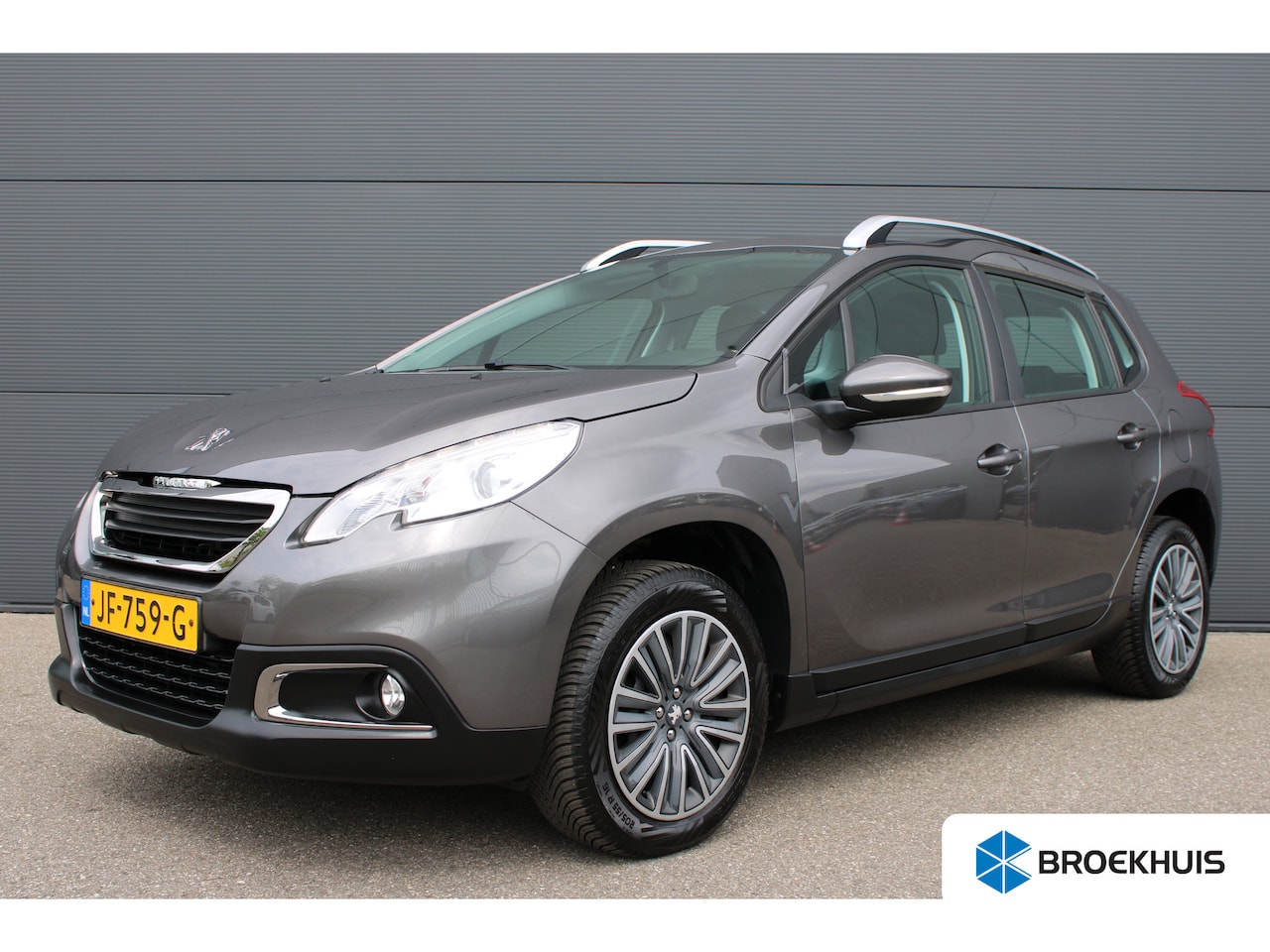 Peugeot 2008 - 1.2 PureTech Blue Lion | Navigatie | Bluetooth | Trekhaak | All season | 1e Eigenaar | 59. - AutoWereld.nl
