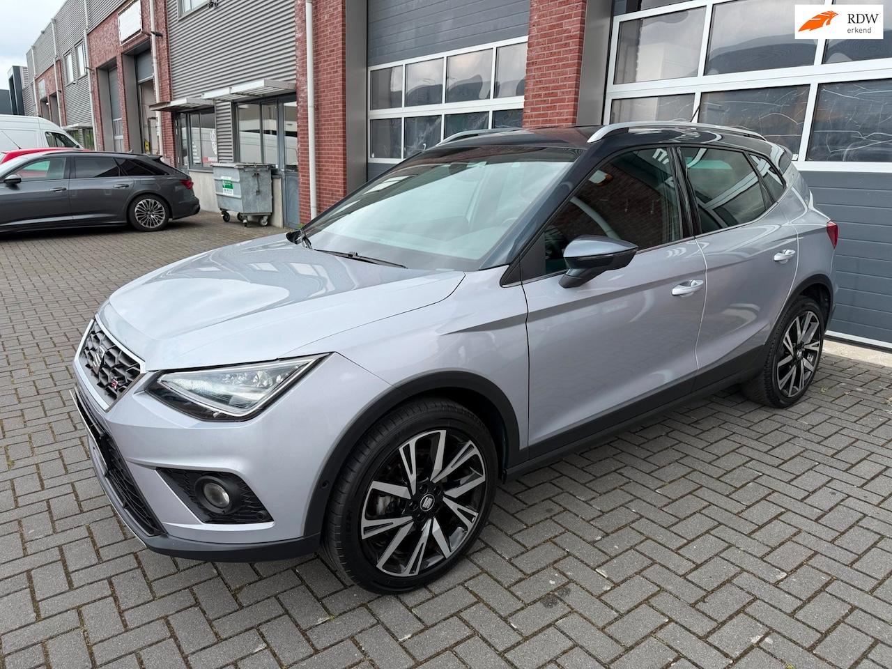 SEAT Arona - 1.0 TSI FR DSG LED ACC PDC Virtual Carplay Camera - AutoWereld.nl