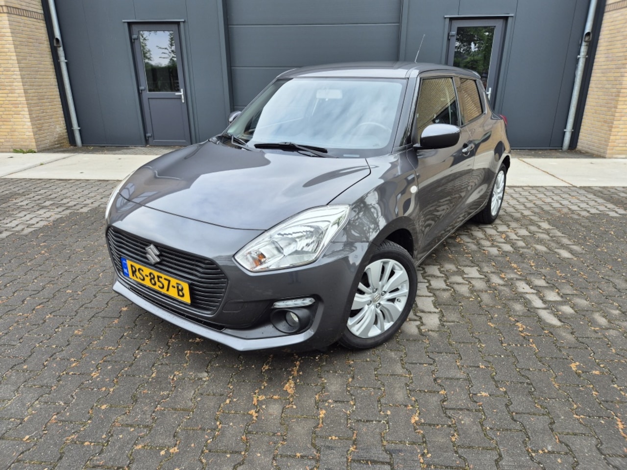 Suzuki Swift - 1.2 Select | Camera | Stoelverwarming - AutoWereld.nl