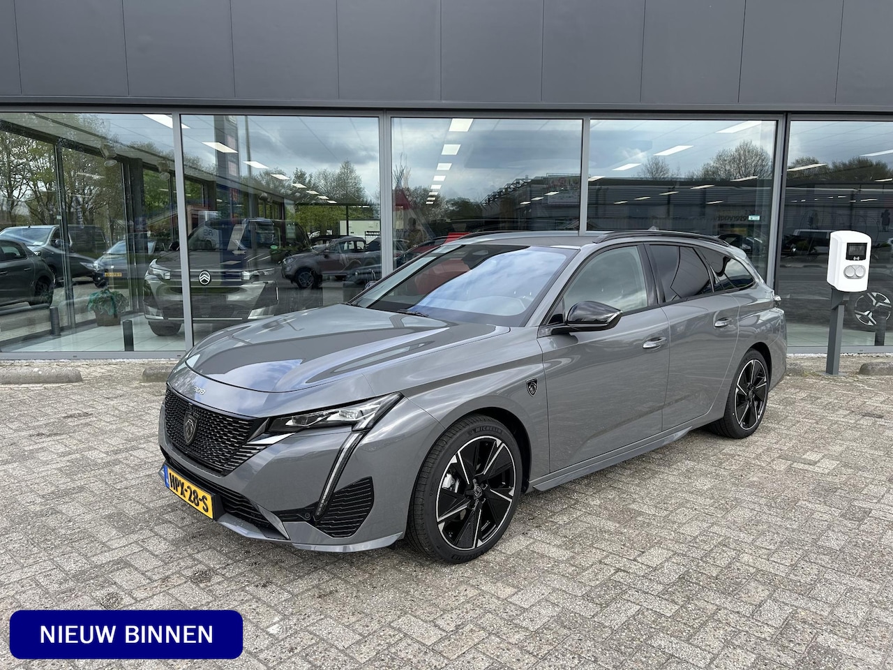 Peugeot e-308 SW - GT Avantage EV 54 kWh - AutoWereld.nl