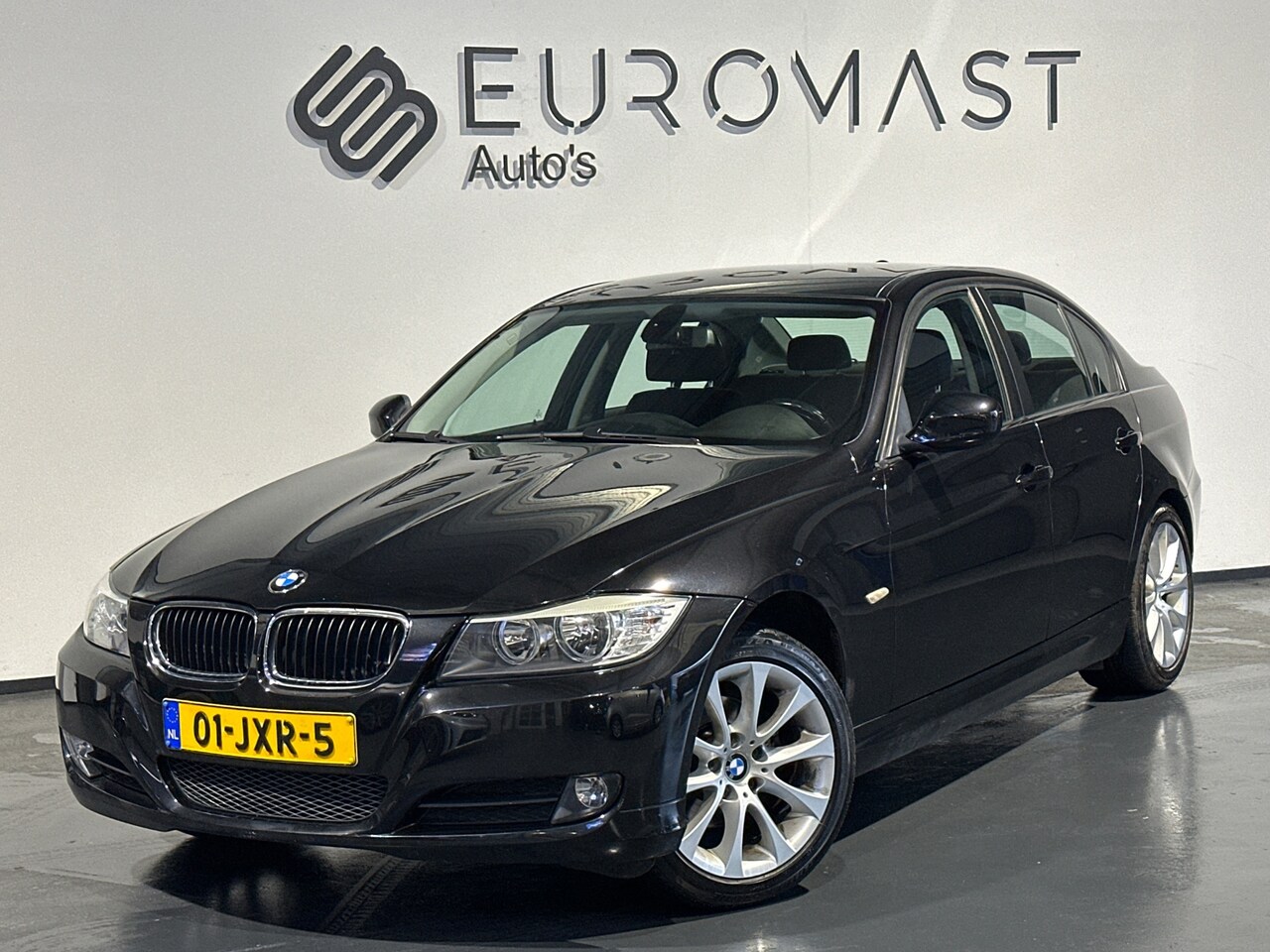 BMW 3-serie - 316i Business Line NAVI | Airco | Cruise | New Apk |NAP - AutoWereld.nl