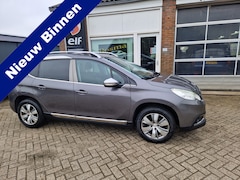 Peugeot 2008 - 1.2i VTi "Allure" Clima - Cruise - Navi - Trekhaak - Apk 14-05-2027