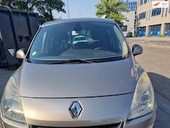 Renault Scénic - 2.0 dCi Tech Line