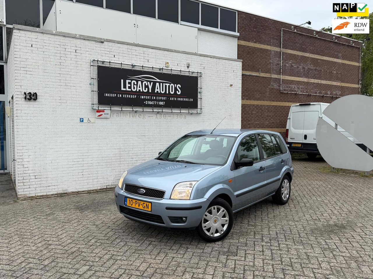 Ford Fusion - 1.6-16V Ghia - AUTOMAAT - AIRCO - RIJDT & SCHAKELT GOED! - AutoWereld.nl