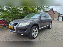 Volkswagen Touareg - 3.0 V6 TDI Highline+ BlueMotion
