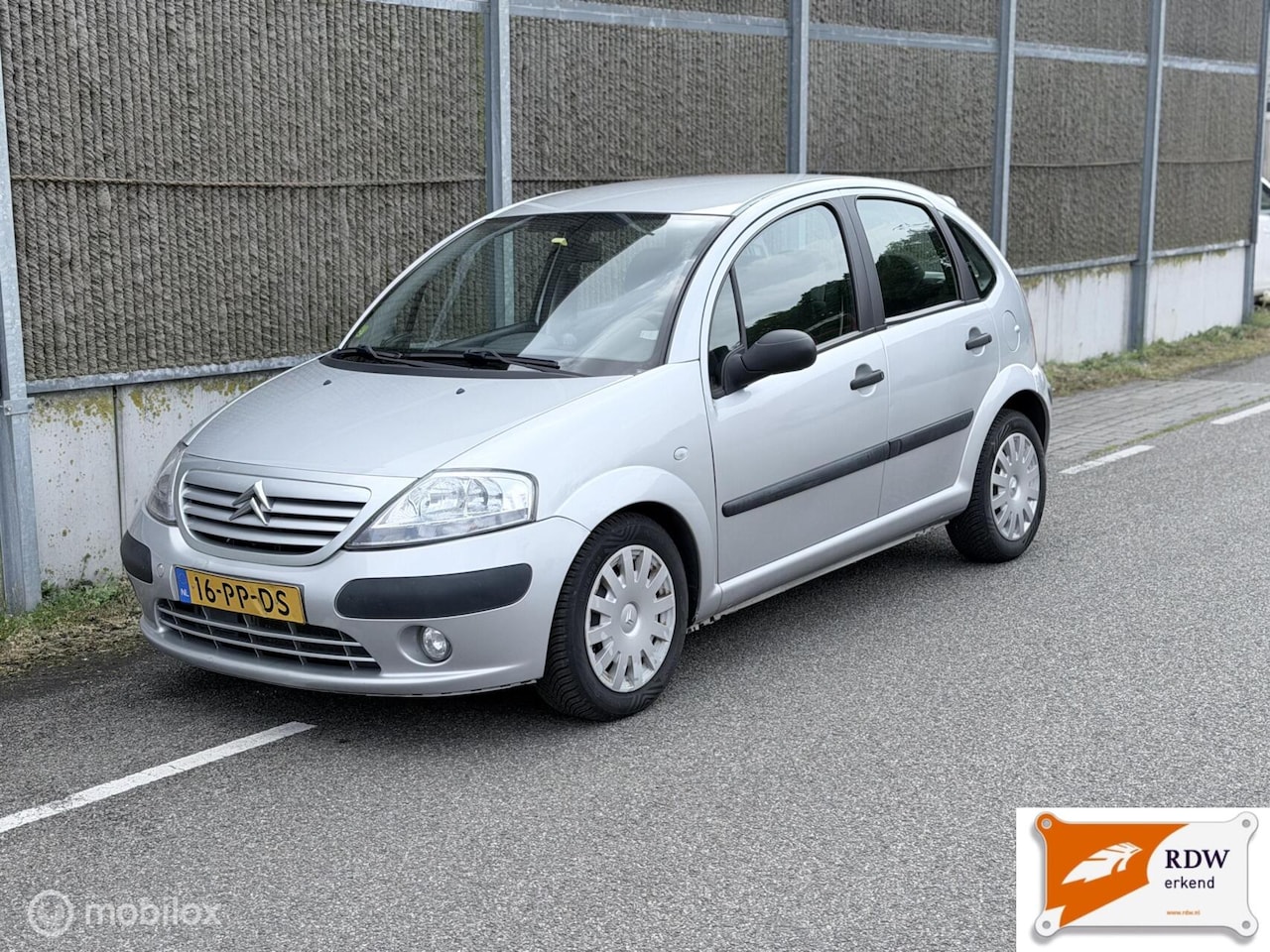 Citroën C3 - 1.4i Différence NAP/AUTOMAAT/NETTE AUTO/NWE APK - AutoWereld.nl