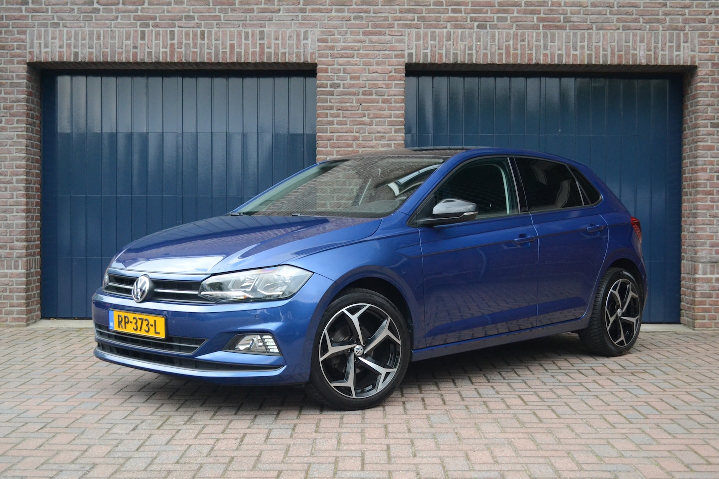 Volkswagen Polo - 1.0 TSI Comfortline | Parkeersensoren | Carplay/Android Auto | Getint glas - AutoWereld.nl