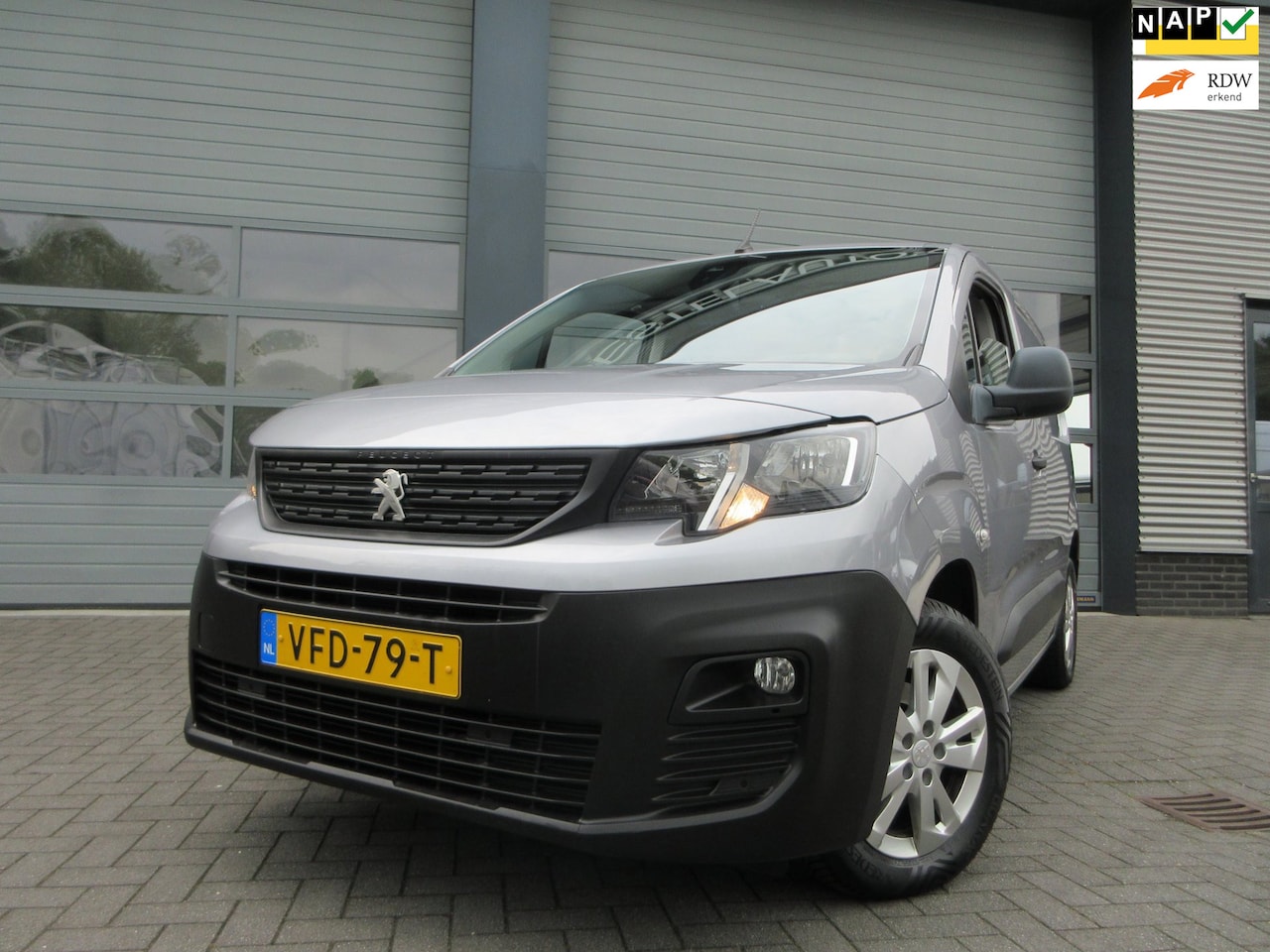 Peugeot Partner - 1.6 BleuHDI, 99pk, Navigatie, Camera, PDC, Cruisecontrol. - AutoWereld.nl