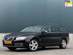Volvo V70 - 1.6 T4 Limited Edition|XENON|NAVI|LEDER|PSENSOR|TREKHAAK|APK17-05-2027