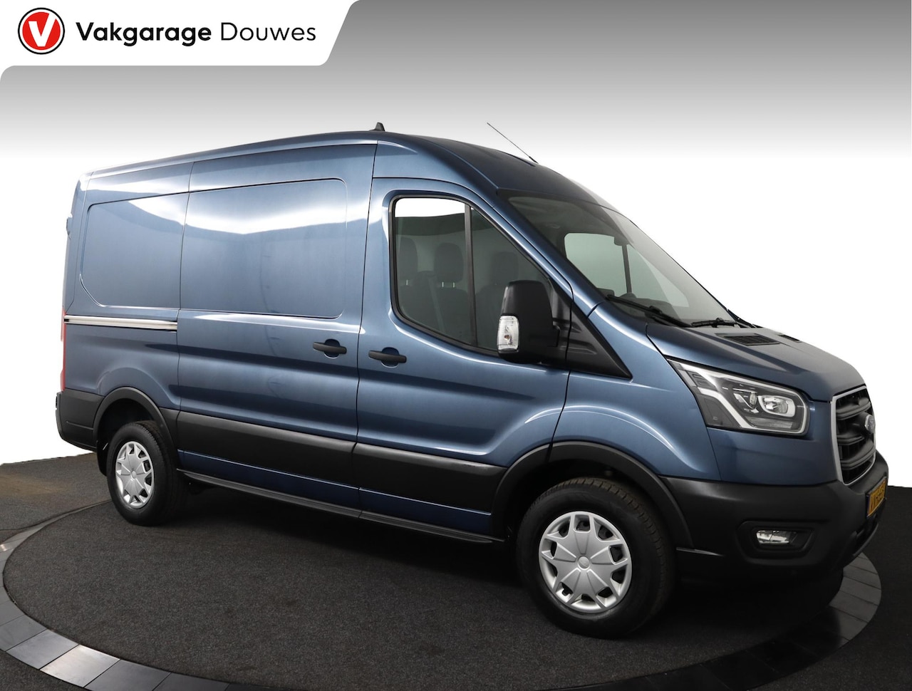 Ford Transit - 350 2.0 TDCI L2H2 Trend | NAP | Automaat | 1e eigenaar | 3zits | Bi-Xenon | Carplay | Came - AutoWereld.nl