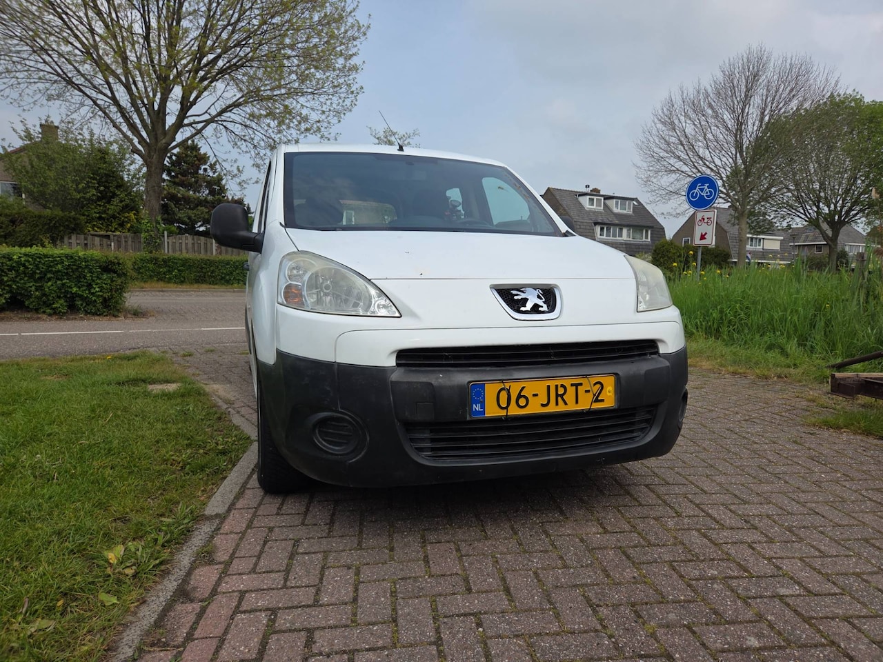 Peugeot Partner Tepee - 1.6 16V 90PK XR - AutoWereld.nl
