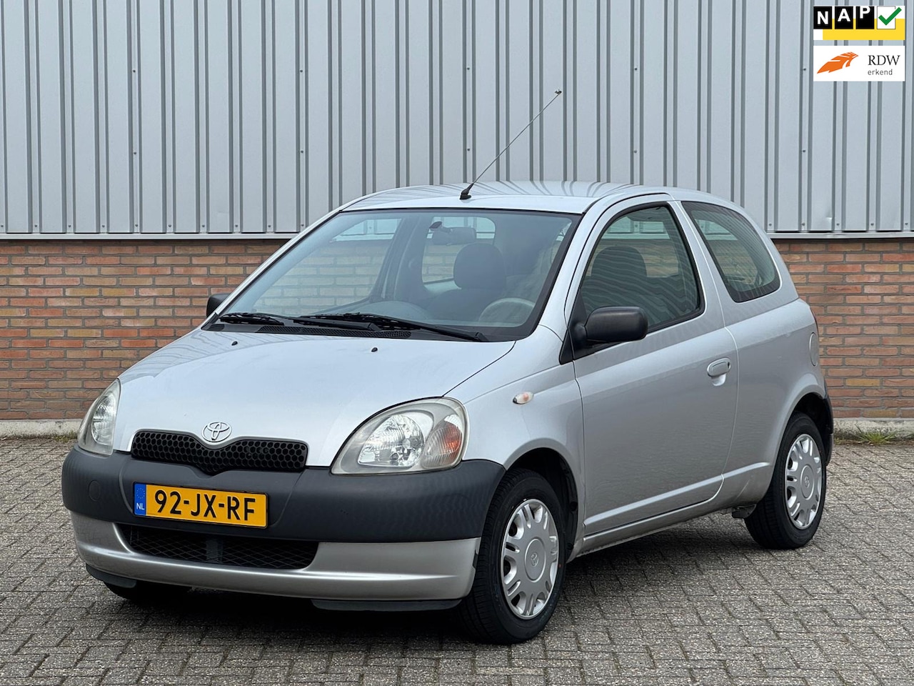 Toyota Yaris - 1.0-16V VVT-i YORIN 1.0-16V VVT-i YORIN - AutoWereld.nl