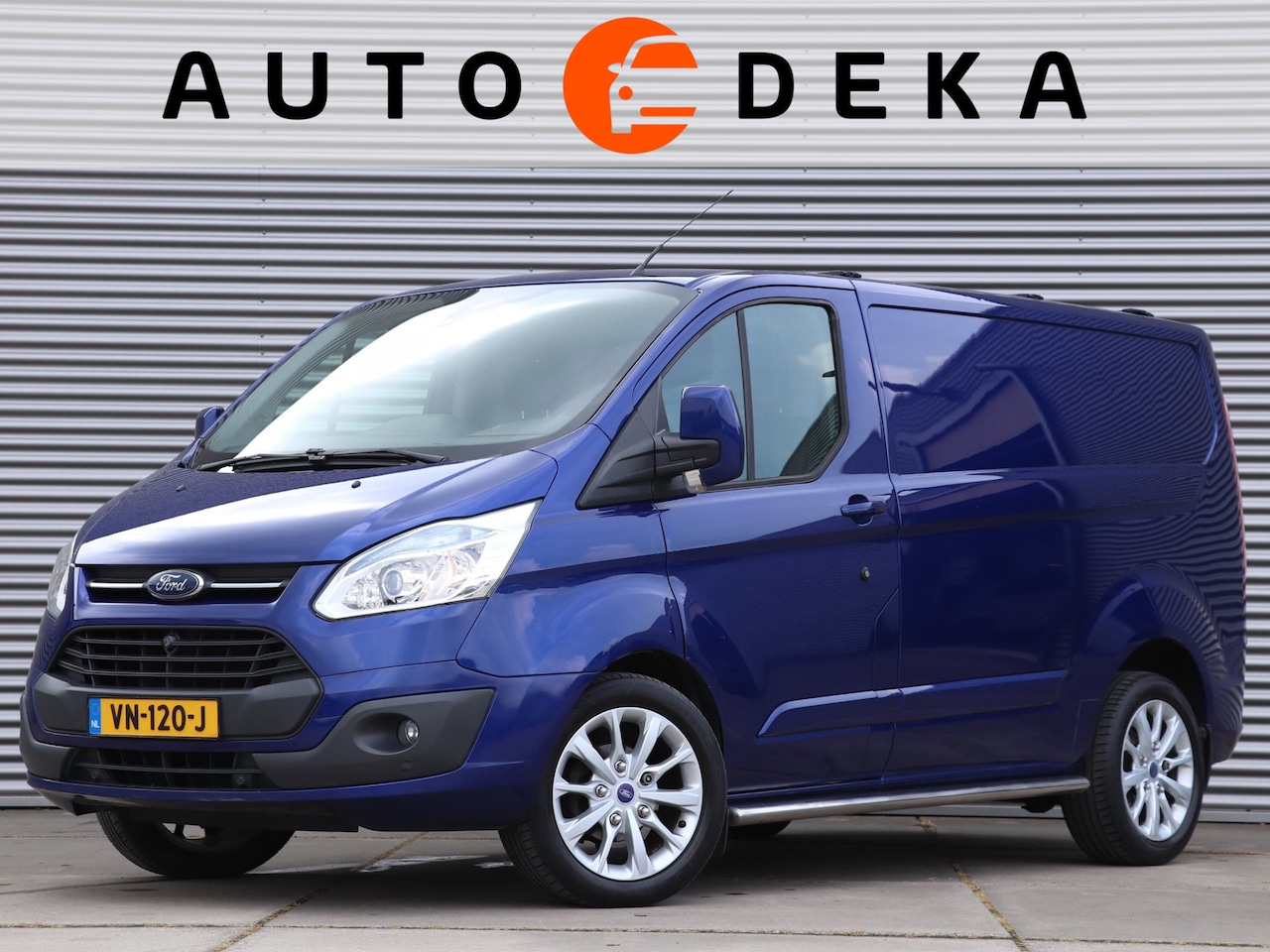 Ford Transit Custom - 270 2.2 TDCI 155pk Champions Edition *1e Eigenaar* - AutoWereld.nl