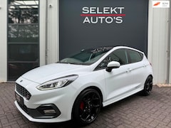 Ford Fiesta - 1.5 EcoBoost ST-3 Performance 200 Pk Pano/Recaro/Xenon/Led/Cruise Control/Climate Control/