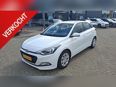 Hyundai i20 - 1.0 T-GDI Comfort | Parkeersensoren | Navigatie