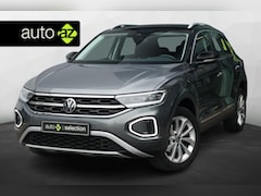 Volkswagen T-Roc - 1.5 TSI Style / Camera / Stoelverw / Adaptieve Cruise / Carplay