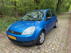 Ford Fiesta - 1.3 Ambiente airco 5-deurs